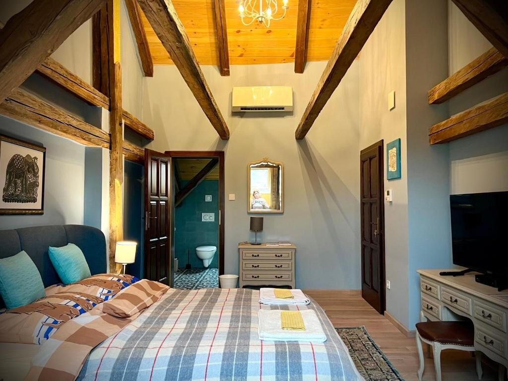 kiss-henézi guest house